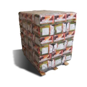 Palette mit verdichteten Holzscheiten